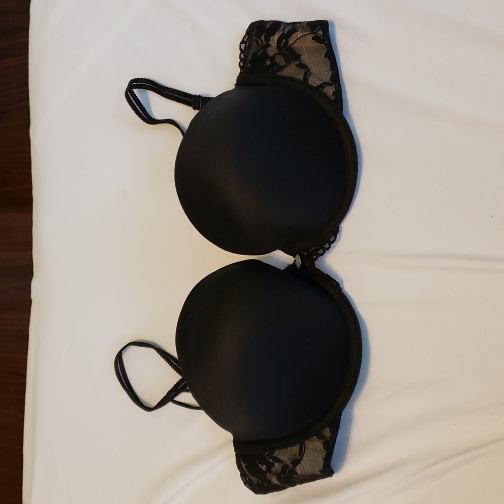 DKNY - Black Lace Pushup Bra